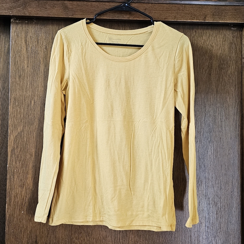 Women's yellow long sleeve